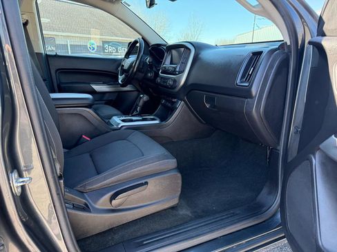 Used 2016 Chevrolet Colorado LT w/ LT Convenience Package image 10