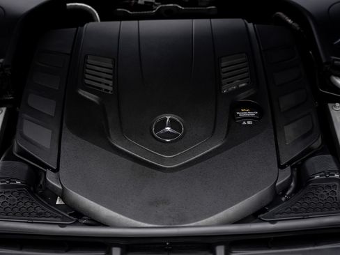 Used 2023 Mercedes-Benz S 580 4MATIC Sedan image 72