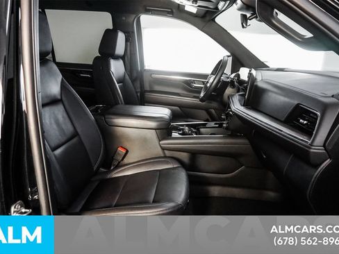 Used 2025 Chevrolet Tahoe LT AWD/4WD image 20