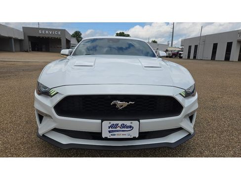 Used 2022 Ford Mustang Coupe w/ Equipment Group 101A RWD image 8