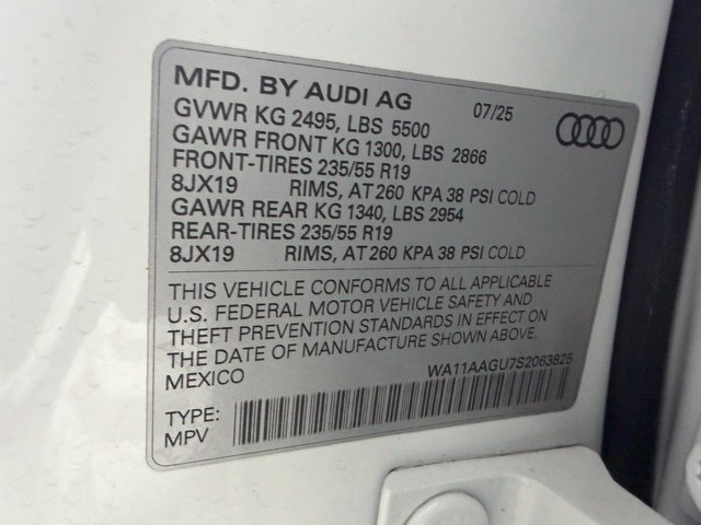 Certified 2025 Audi Q5 Premium w/ Convenience Package AWD/4WD image 27