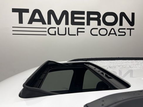 New 2025 Jeep Grand Cherokee Altitude image 10