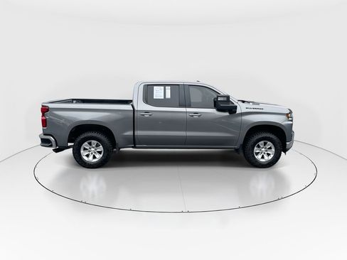 Used 2021 Chevrolet Silverado 1500 LT w/ LPO, Dark Essentials Package RWD image 9