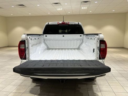 Used 2024 GMC Canyon Elevation w/ Convenience Package RWD image 23
