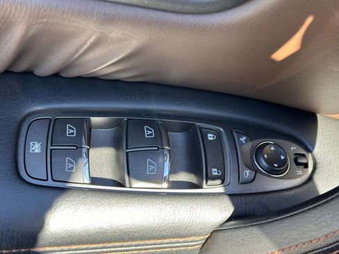 Used 2019 Nissan Armada Platinum w/ Captain's Chairs Package image 30