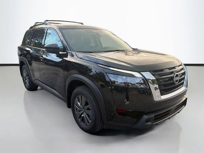 New 2025 Nissan Pathfinder SV w/ Cargo Package
