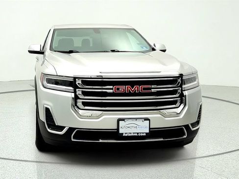 Used 2020 GMC Acadia SLE FWD image 2