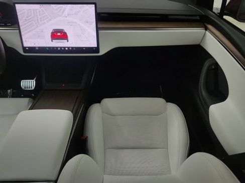 Used 2024 Tesla Model X AWD/4WD image 71