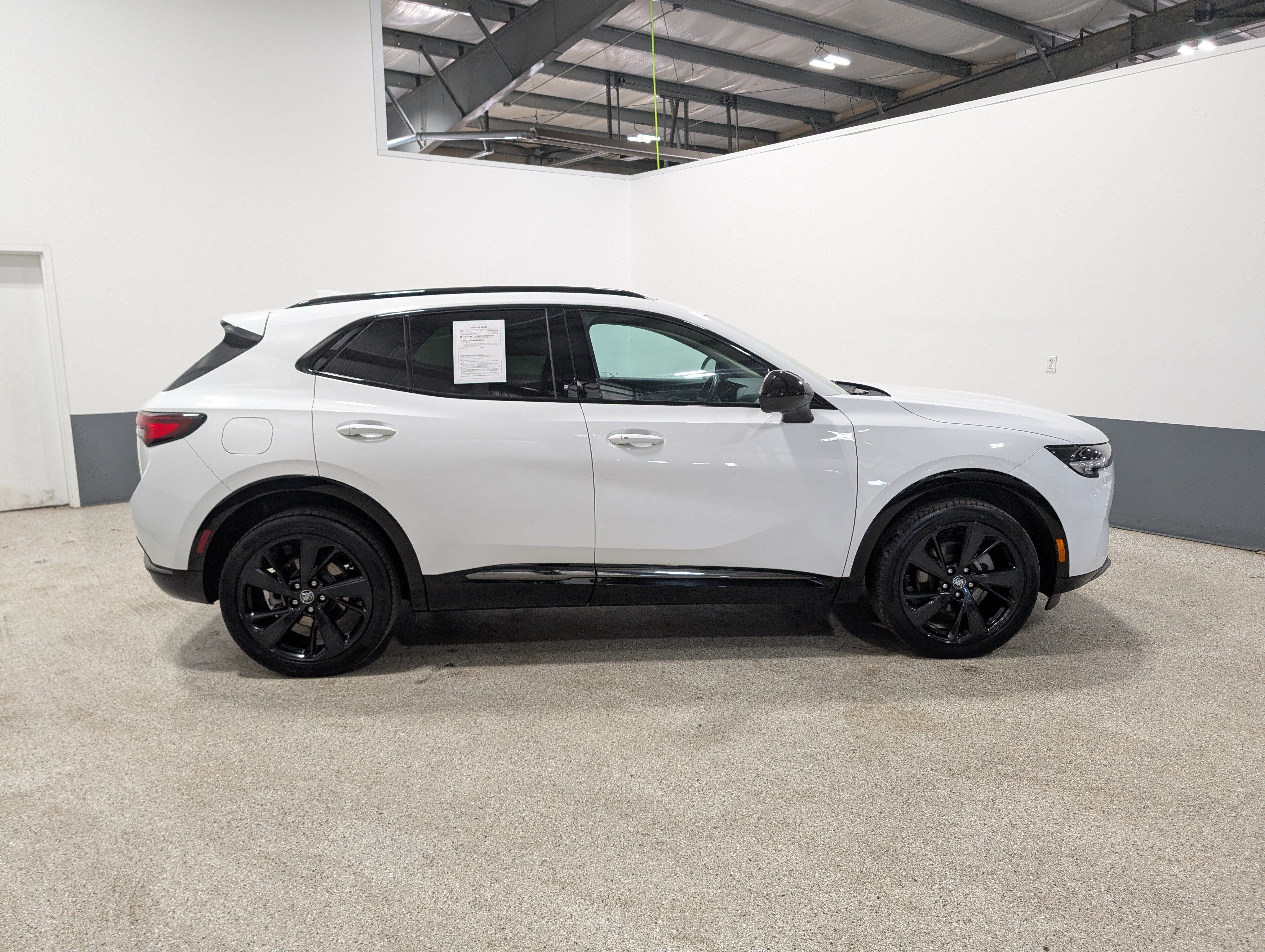 Used 2023 Buick Envision Essence w/ Technology Package I AWD/4WD image 2