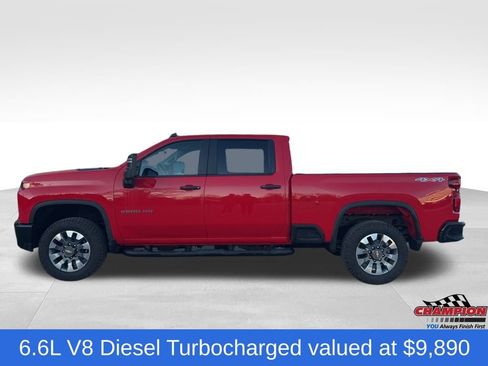 Used 2023 Chevrolet Silverado 2500 Custom w/ Custom Value Package image 2