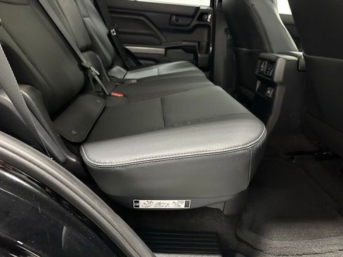 Used 2025 Toyota 4Runner TRD Off-Road Premium image 52