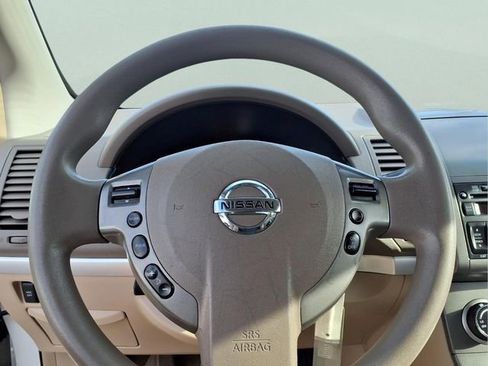 Used 2011 Nissan Sentra 2.0 S FWD image 9