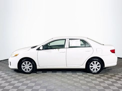 Used 2012 Toyota Corolla L FWD image 5