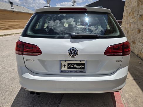 Used 2015 Volkswagen Golf SE w/ Lighting Package FWD image 16