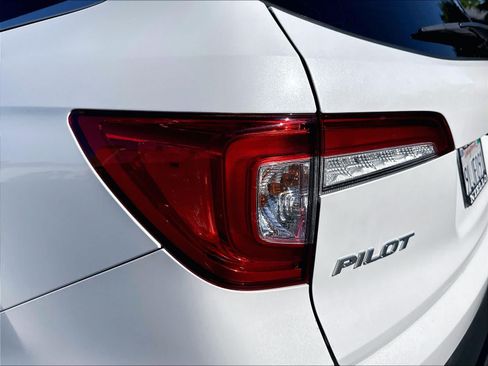 Used 2021 Honda Pilot Special Edition image 33