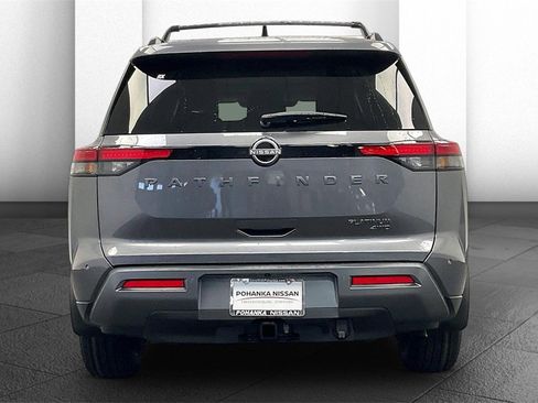 New 2026 Nissan Pathfinder Platinum image 4