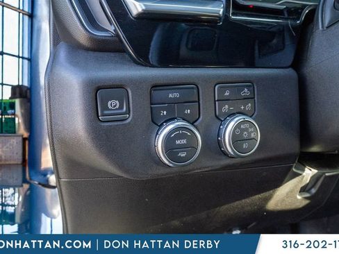 Used 2024 GMC Sierra 1500 SLT image 16