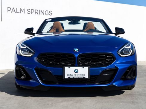 Used 2023 BMW Z4 M40i w/ Premium Package RWD image 4