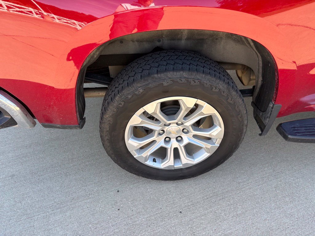 Used 2023 Chevrolet Silverado 1500 LTZ AWD/4WD image 35