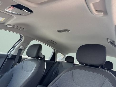 New 2026 Kia K4 FWD image 23
