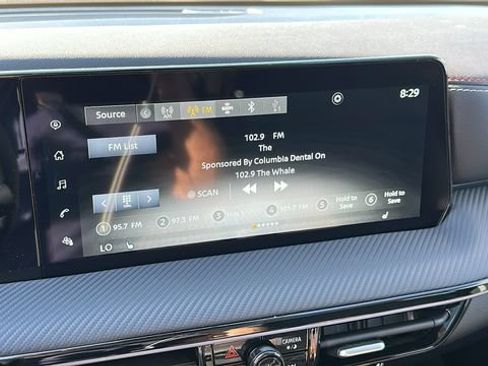 Used 2025 Nissan Kicks SR w/ SR Premium Package AWD/4WD image 16