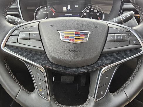 Certified 2025 Cadillac XT5 Premium Luxury image 14