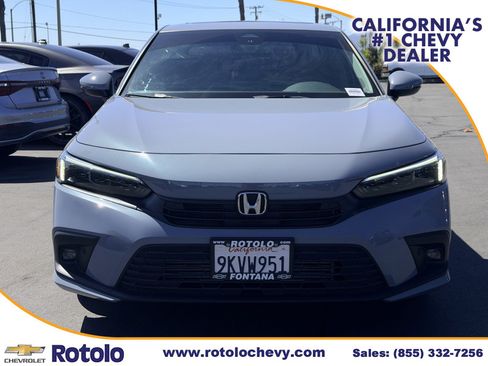 Used 2024 Honda Civic Touring image 2