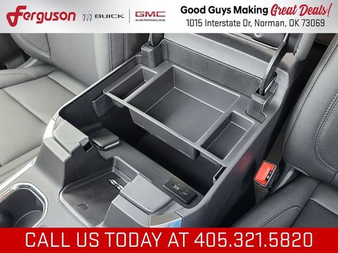 New 2026 GMC Sierra 1500 SLT w/ SLT Premium Plus Package AWD/4WD image 32