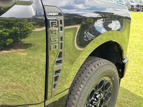 New 2026 Ford F350 Lariat w/ Black Appearance Package AWD/4WD image 50