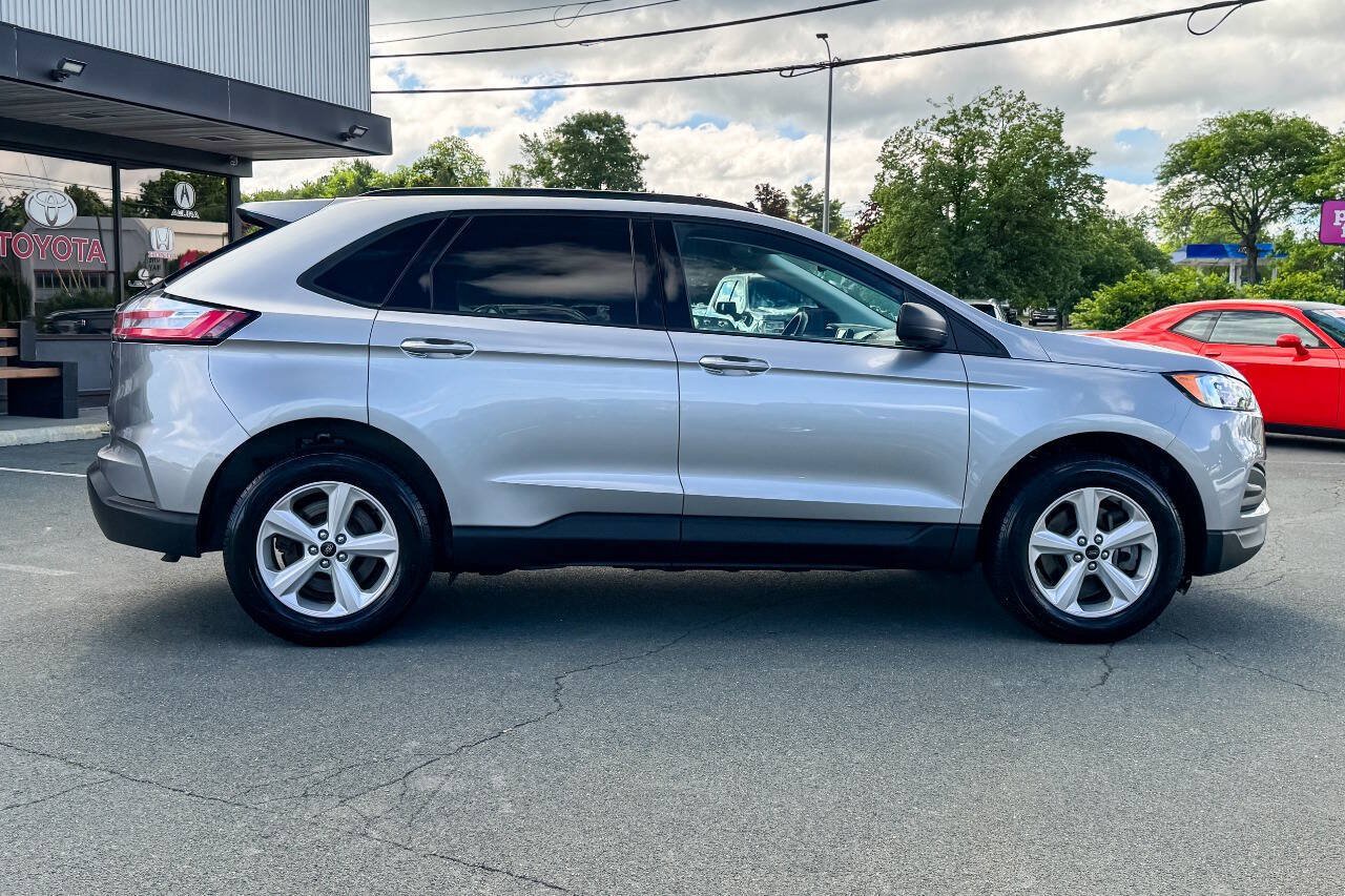 Used 2024 Ford Edge SE AWD/4WD image 3