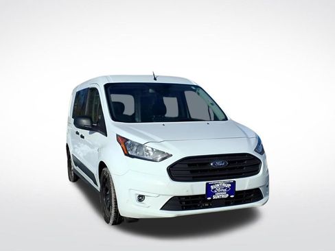 Used 2023 Ford Transit Connect XLT image 2