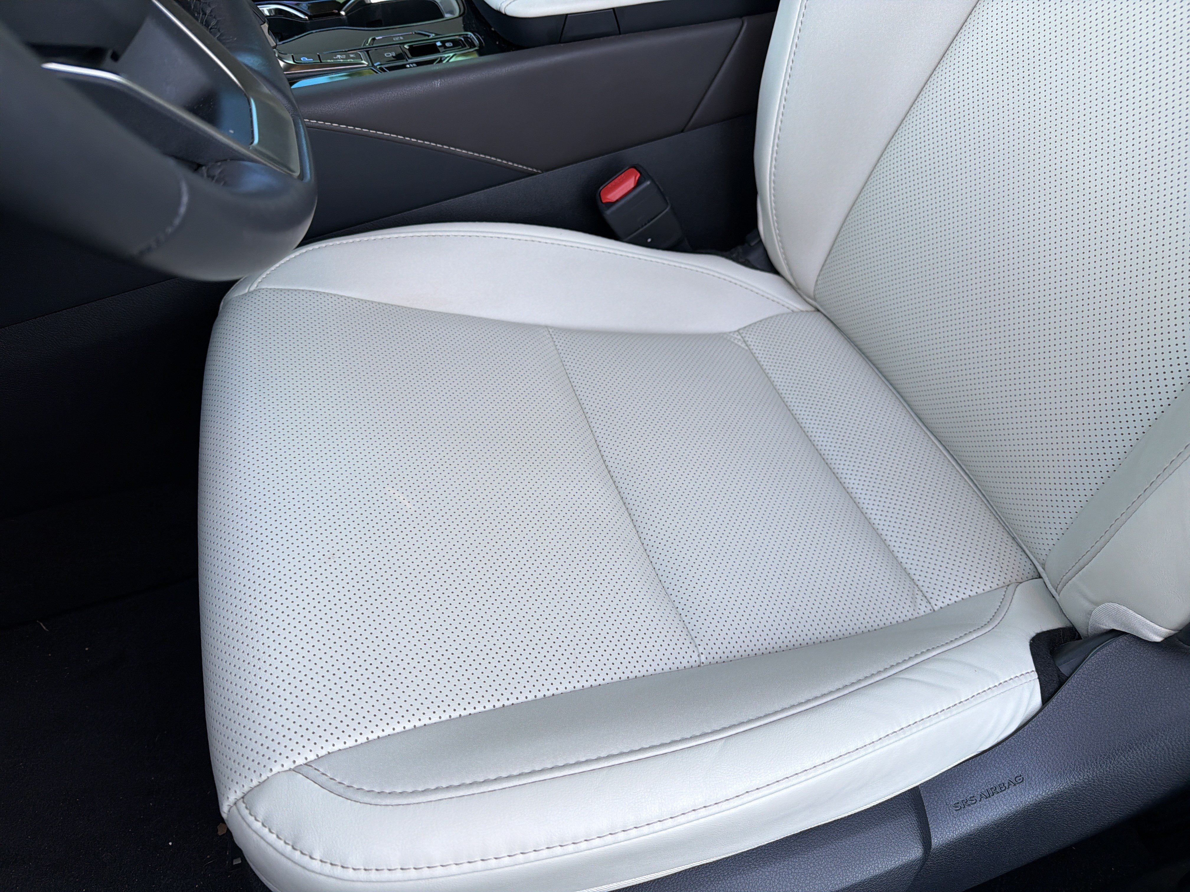 Certified 2024 Lexus RX 350 FWD w/ Technology Package image 20