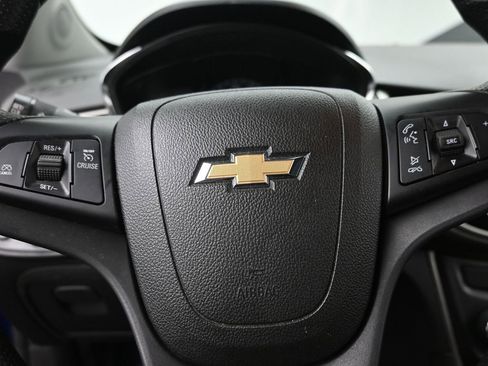 Used 2017 Chevrolet Trax LT AWD/4WD image 14