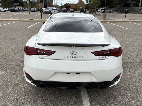 Used 2018 INFINITI Q60 Red Sport 400 w/ Pro Active Package AWD/4WD image 40
