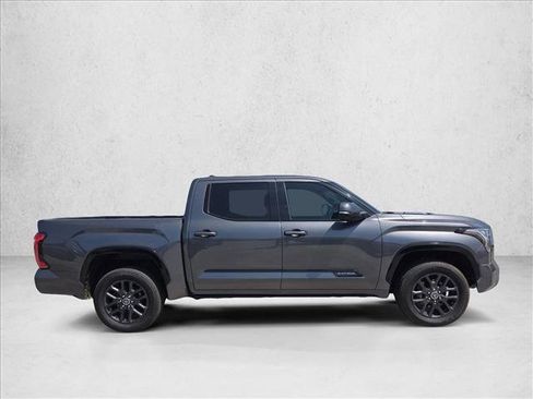 Used 2023 Toyota Tundra Platinum AWD/4WD image 4