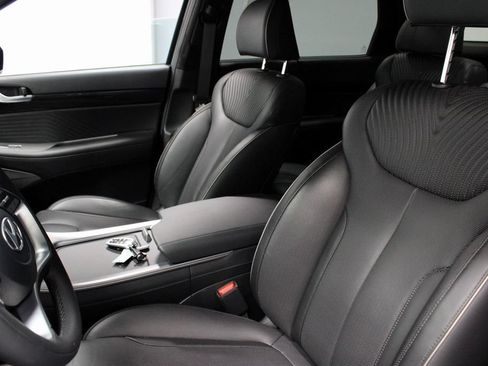 Used 2025 Hyundai Palisade Calligraphy FWD image 27