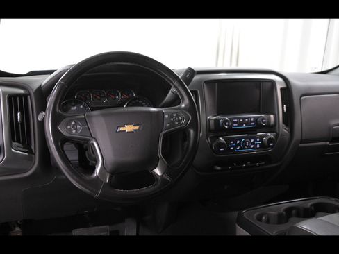 Used 2019 Chevrolet Silverado 1500 LT w/ All Star Edition AWD/4WD image 6