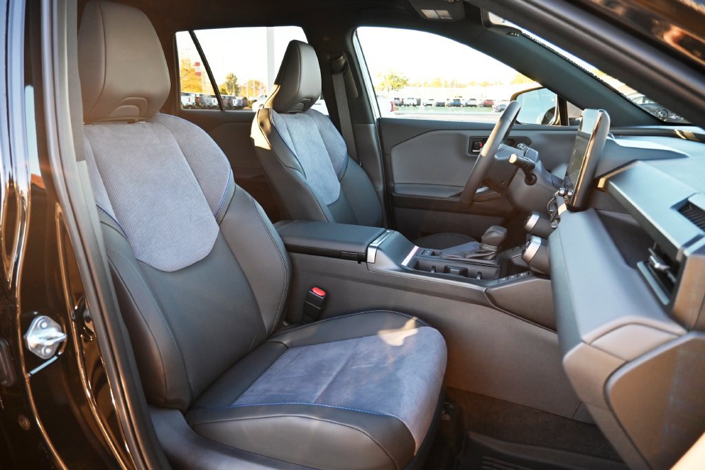 New 2026 Toyota RAV4 XSE AWD/4WD image 14