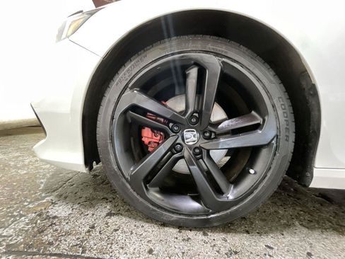 Used 2022 Honda Accord Sport image 10