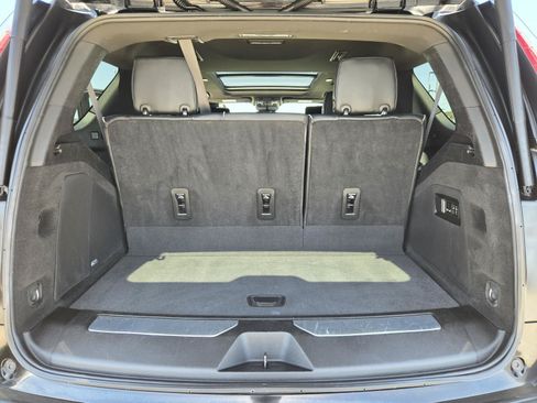 Used 2023 Cadillac Escalade Sport AWD/4WD image 25