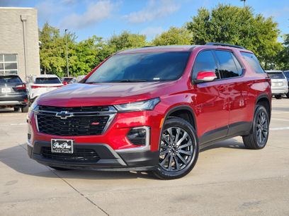 Used 2023 Chevrolet Traverse RS