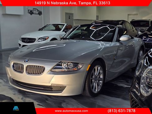 Used 2008 BMW Z4 3.0i RWD image 5