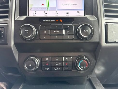 Used 2019 Ford F150 XLT w/ Equipment Group 302A Luxury AWD/4WD image 14
