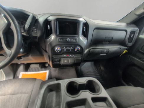 Used 2020 Chevrolet Silverado 2500 W/T w/ WT Convenience Package image 11