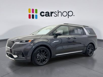 Used 2023 Kia Carnival SX