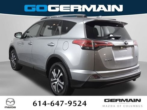 Used 2016 Toyota RAV4 LE image 10