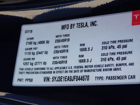 Used 2018 Tesla Model 3 Long Range image 22