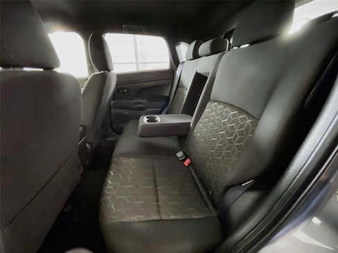 Used 2024 Mitsubishi Outlander Sport AWD image 27