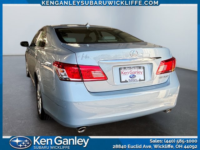 Used 2011 Lexus ES 350 w/ Preferred Accessory Package FWD image 3