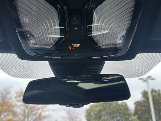 Used 2022 BMW 330i xDrive Sedan w/ Driving Assistance Package AWD/4WD image 38